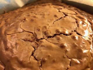 Brownie karmelowe - head