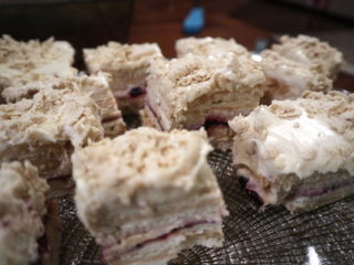 Chałwowy przekładaniec -head