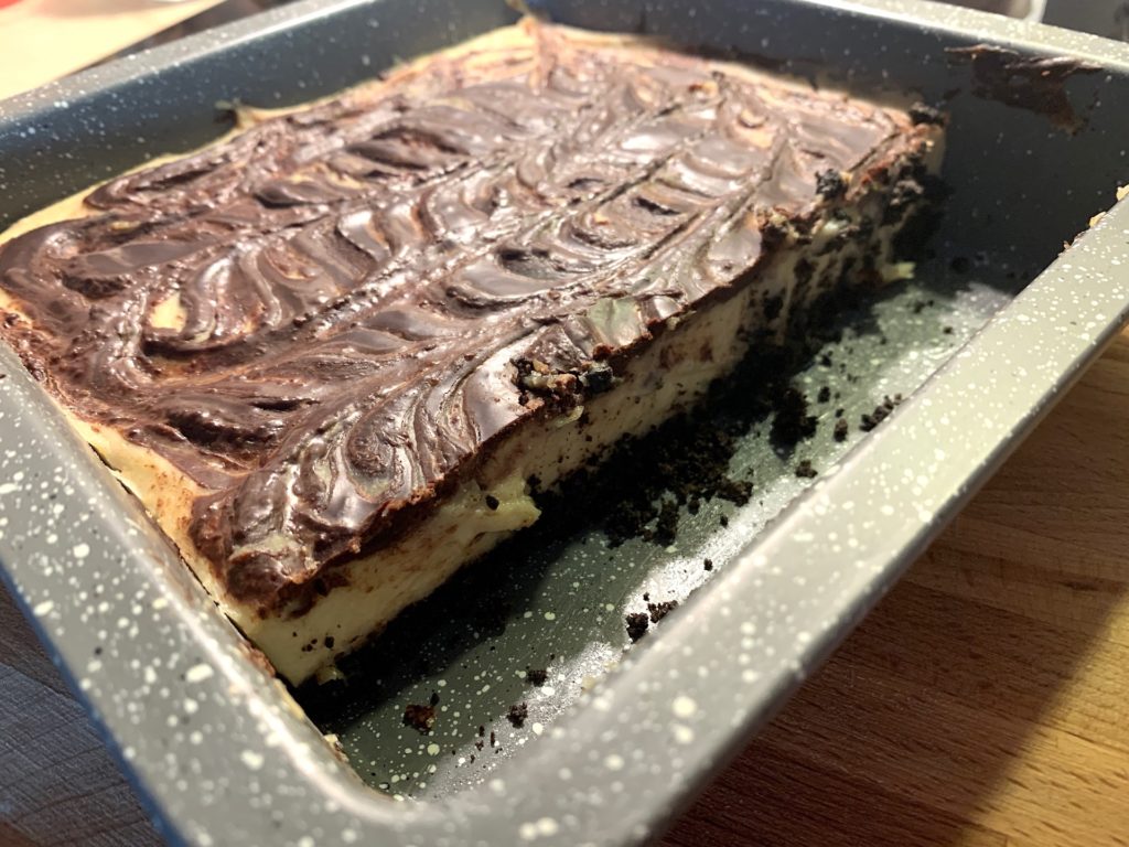 Jaglana tarta o smaku chałwy - 3