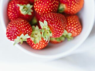 Strawberry curd, klasyczny krem truskawkowy - header